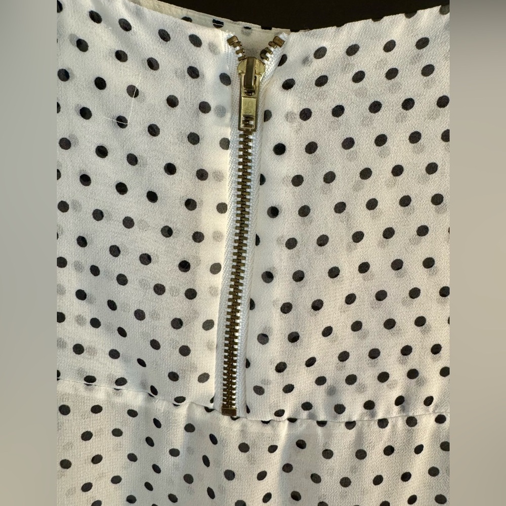 Maison Jules Off-White with Black Polka Dot Sheer Blouse Size Large - Picture 7 of 16